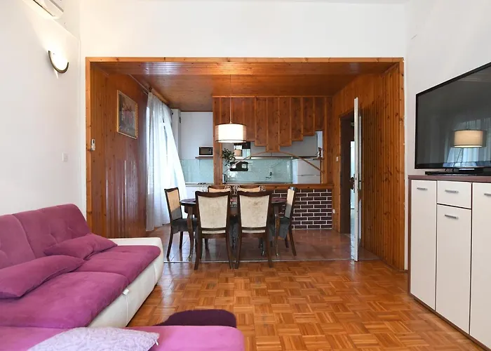 Apartment Erna