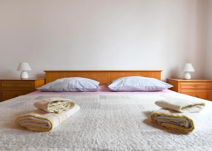 Apartmani Erna Apartman