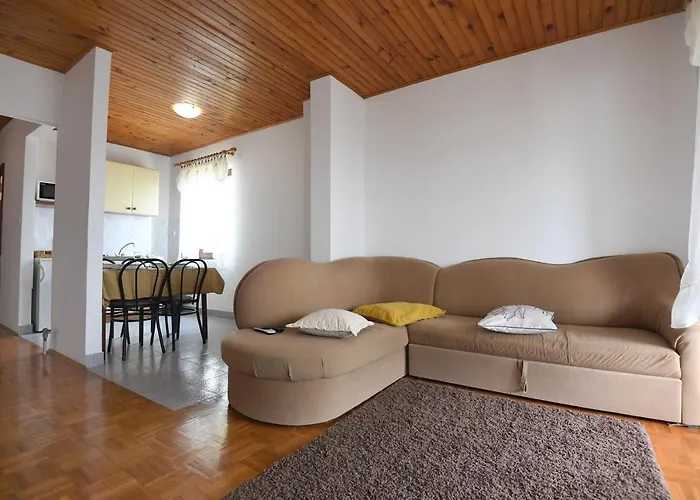 Apartmani Erna Apartman *