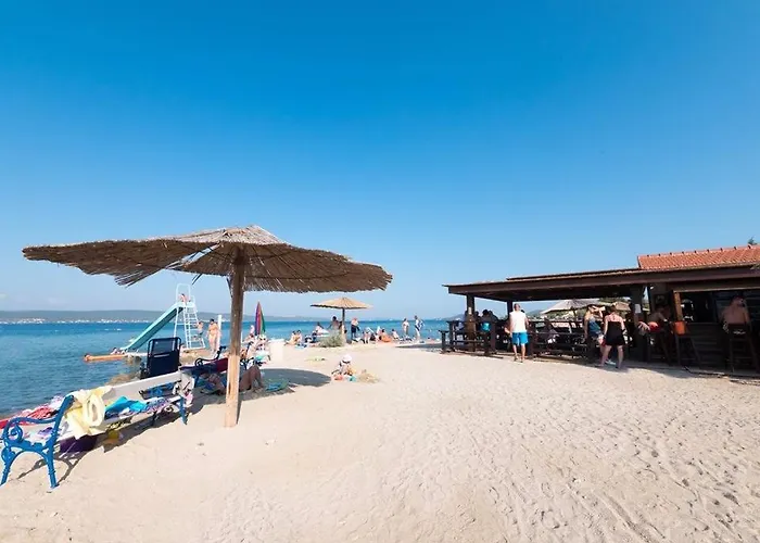 Apartmani Erna * Pasman