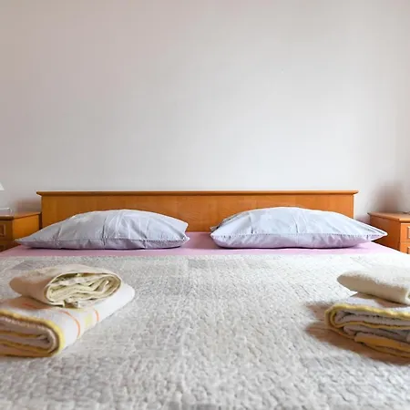 Erna Apartmán